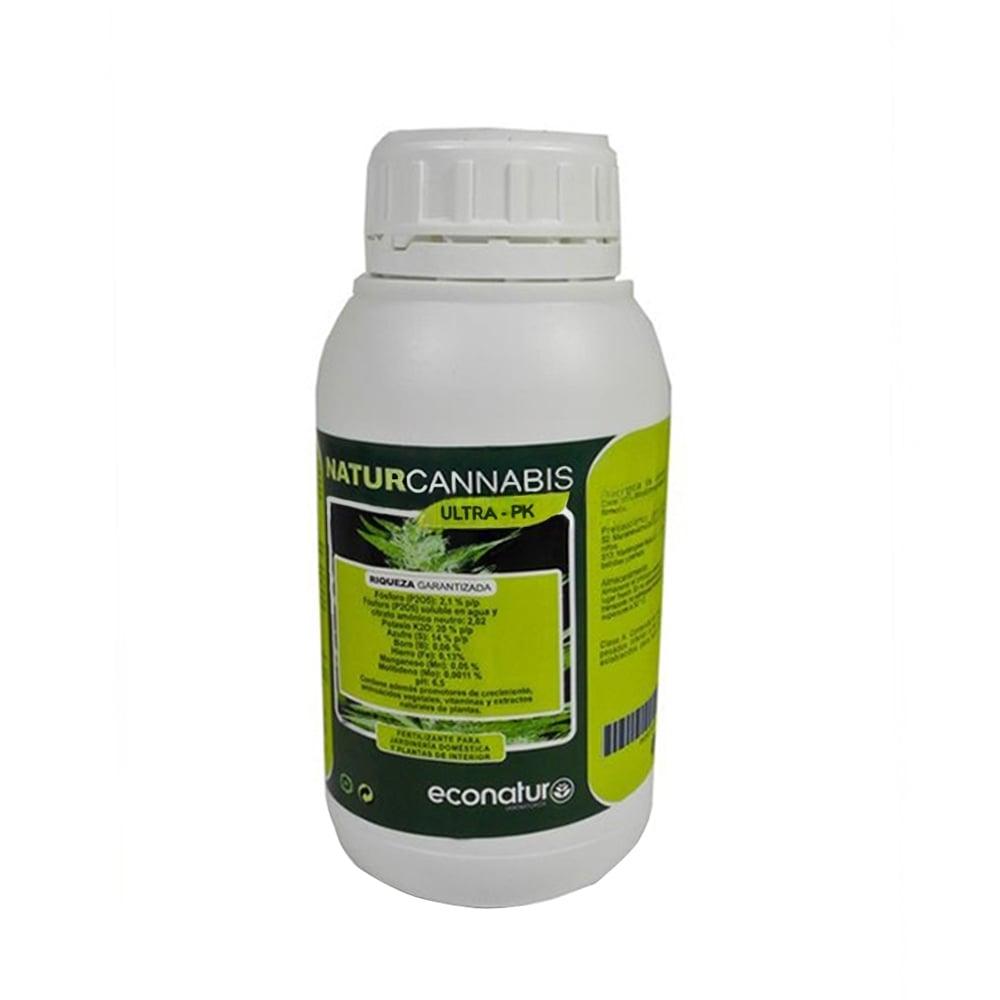 frasco de Bio Estimulante Vegetal Naturcannabis para plantas