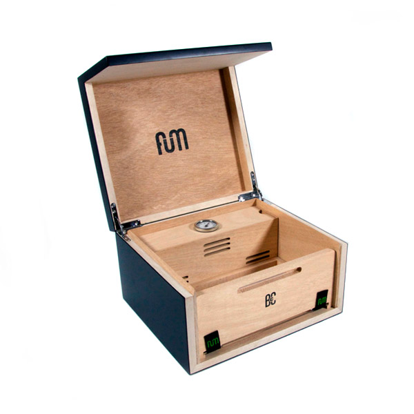 Caja de curación negra mediana para almacenamiento de hierbas