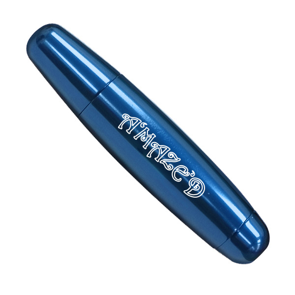 Pipa Amazed de aluminio en color azul con diseño Red Eye para fumar