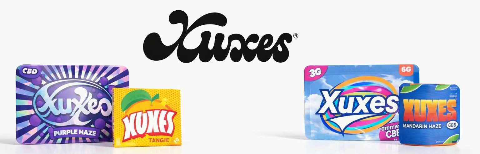 Logotipo Xuxes centrado sobre fondo blanco con varios envases CBD a ambos lados, incluyendo Purple Haze, Tangie y Mandarin Haze